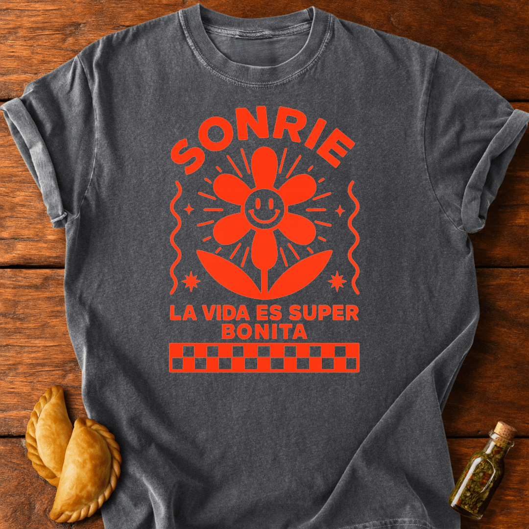 Sonrie T-Shirt