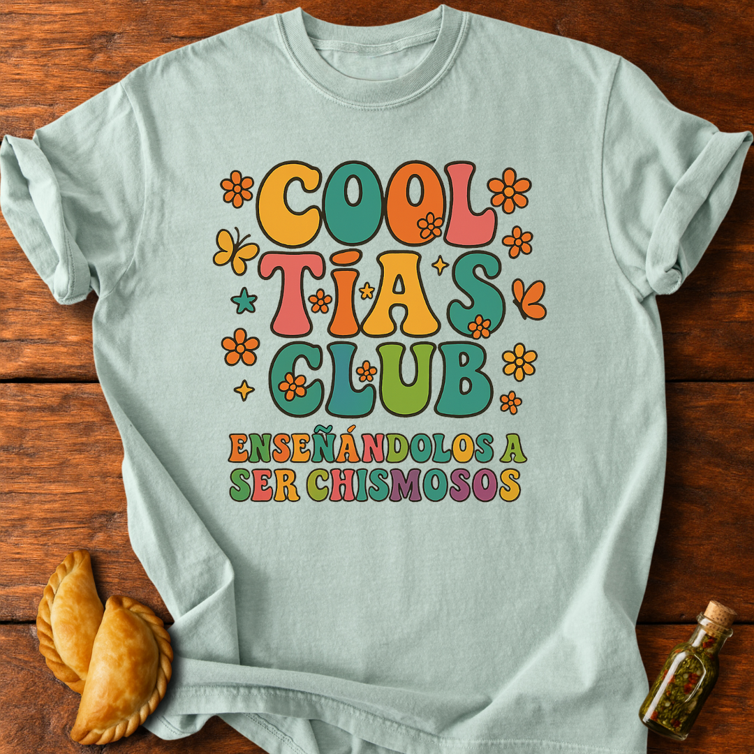 Cool Tías Club T-Shirt