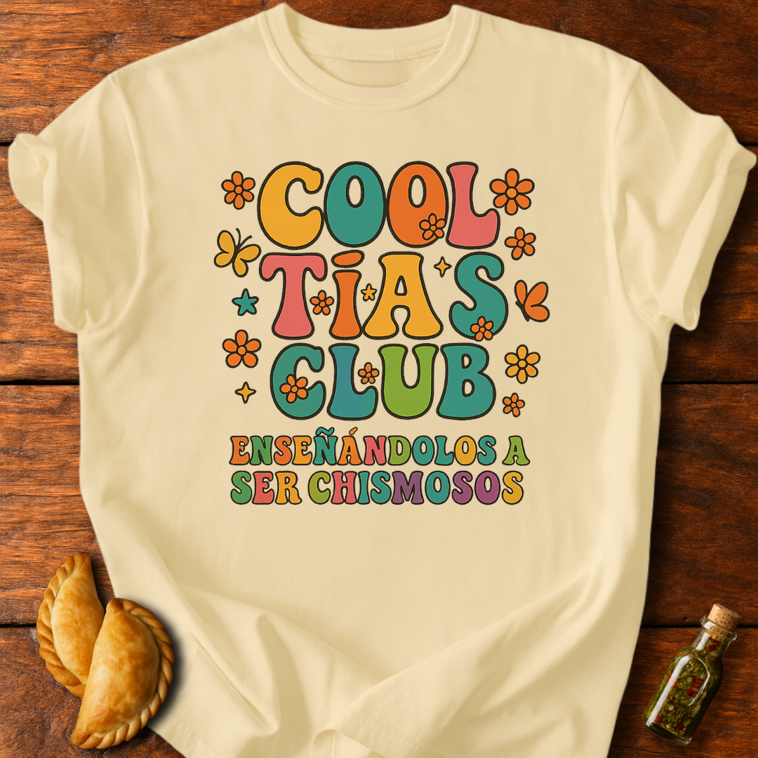 Cool Tías Club T-Shirt
