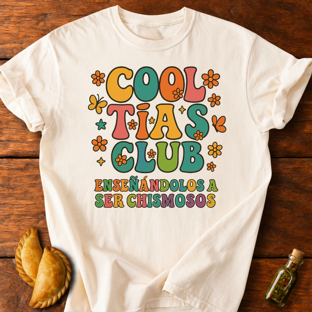 Cool Tías Club T-Shirt