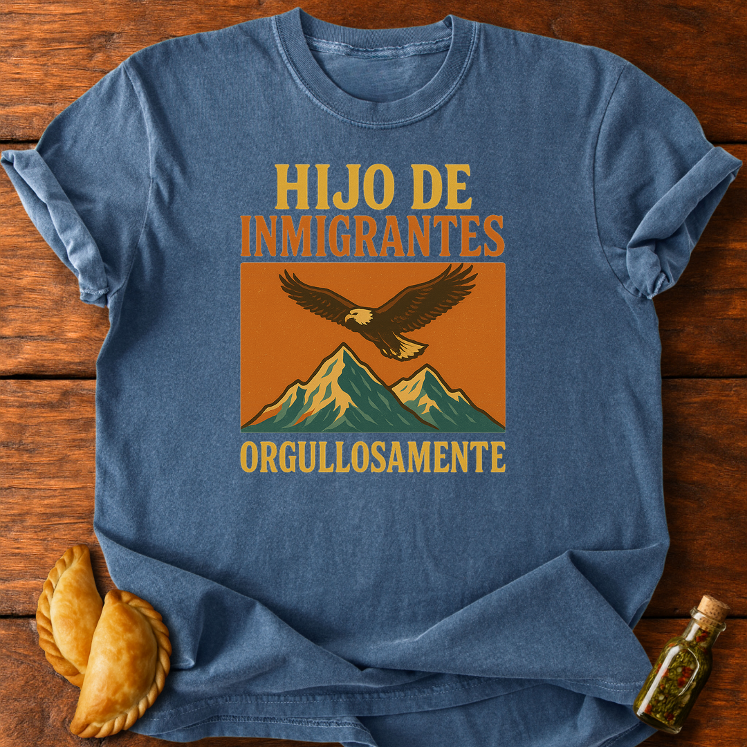 Hijo De Inmigrantes T-Shirt