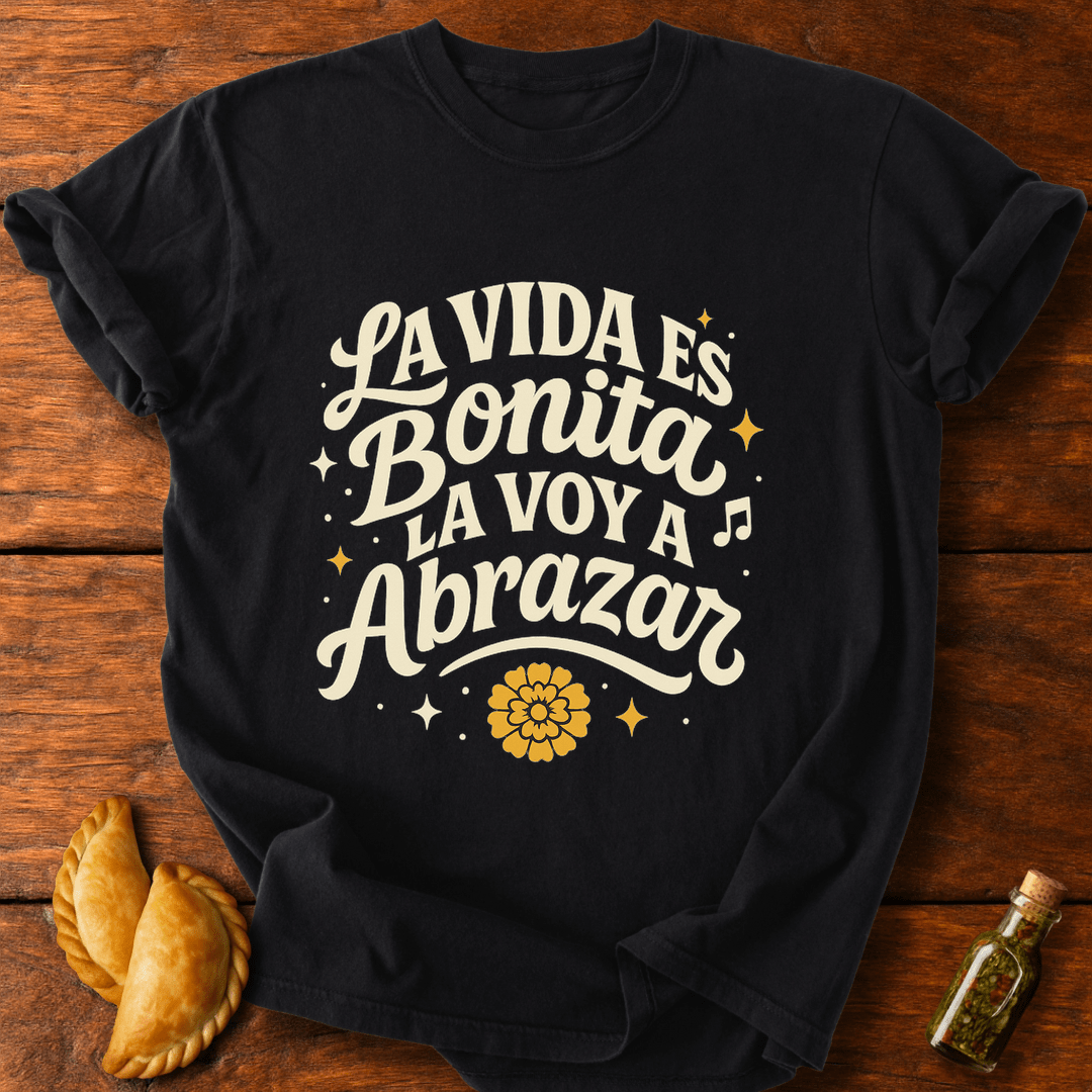 La Vida Es Bonita T-Shirt