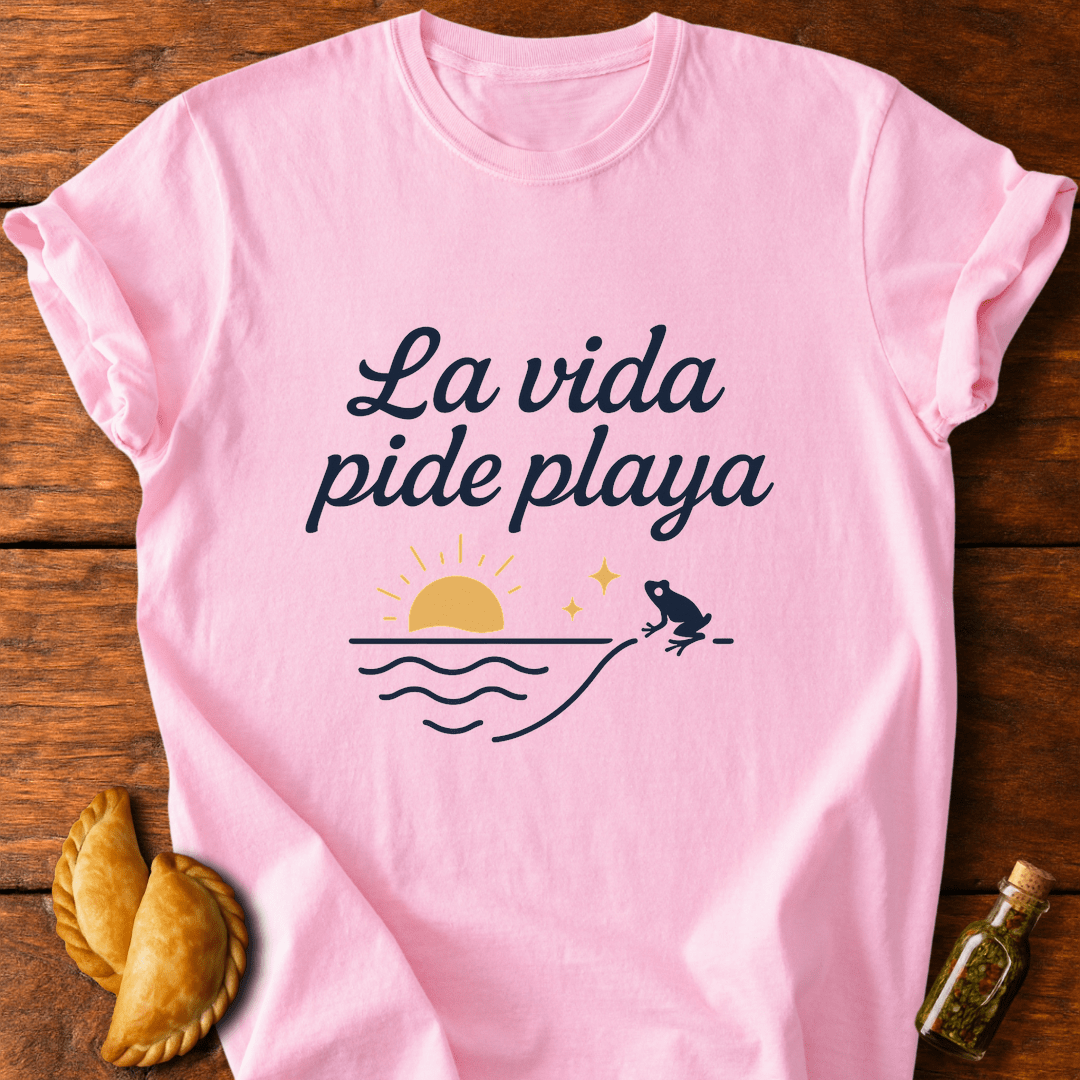 La Vida Pide Playa T-Shirt