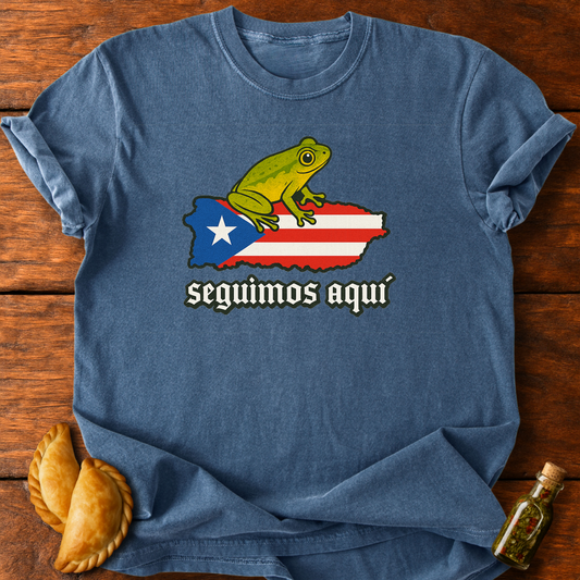 Seguimos Aquí T-Shirt