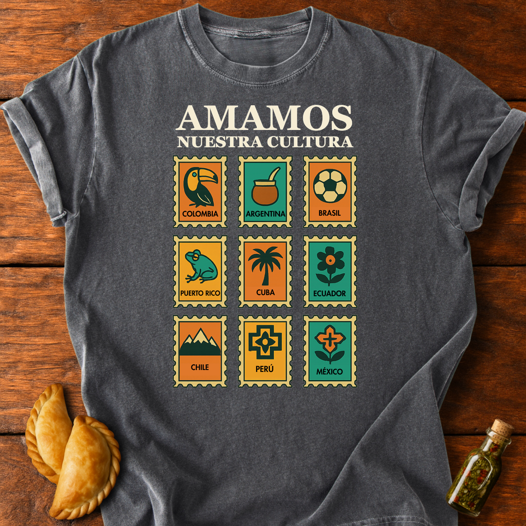 Amamos Nuestra Cultura T-Shirt
